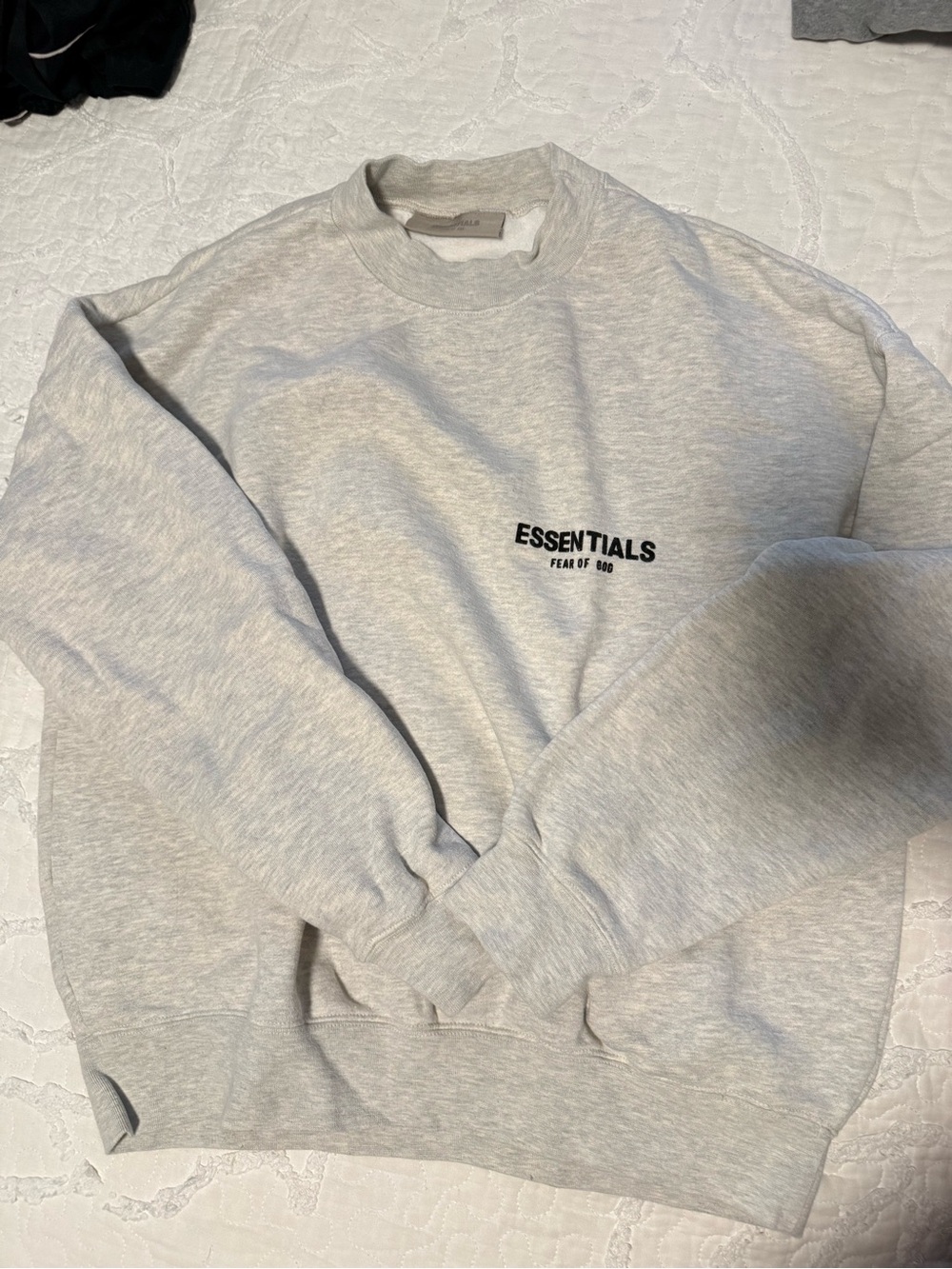 Essentials Men’s Crewneck Sweatshirt - Light Heather Gray